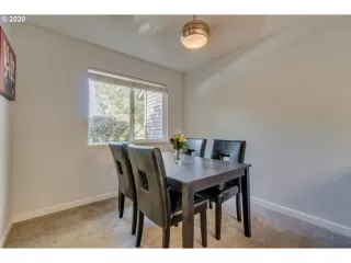 Photo #4: 20633309 Listing 