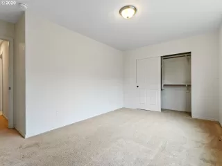 Photo #3: 20636922 Listing