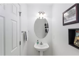 Photo #2: 20638095 Listing 