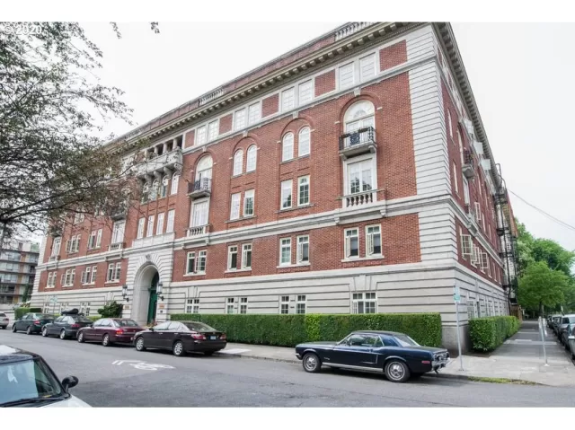 MLS: 20638863 Condo For Sale