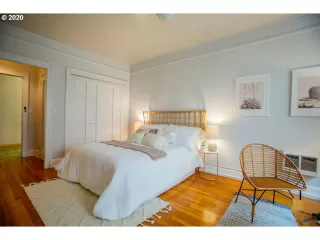 Photo #3: 20638863 Listing