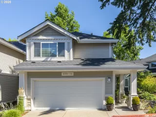 Photo #1: 20639285 Listing
