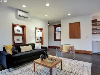 Photo #5: 20639841 Listing