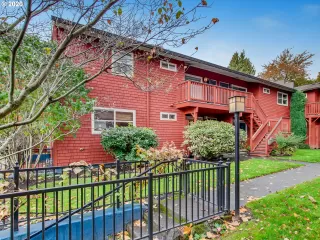 Photo #2: 20640666 Listing 