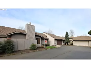 Photo #6: 20641050 Listing 