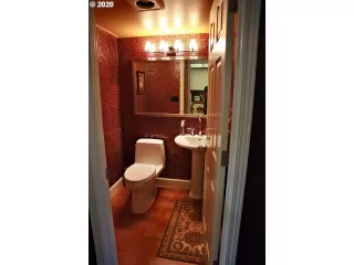 Photo #3: 20643051 Listing 