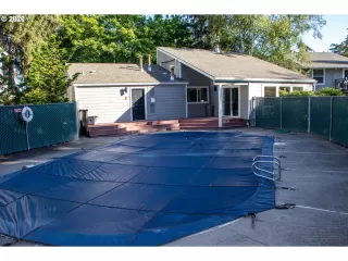 Photo #3: 20643084 Listing