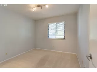 Photo #4: 20644342 Listing 