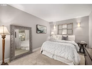 Photo #3: 20644951 Listing