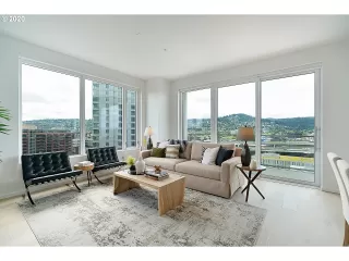 Photo #3: 20645390 Listing 