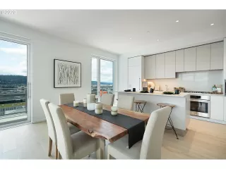 Photo #5: 20645390 Listing 