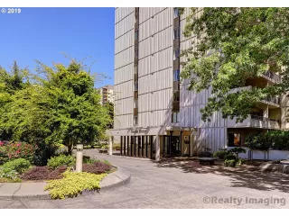 Photo #1: 20645753 Listing 