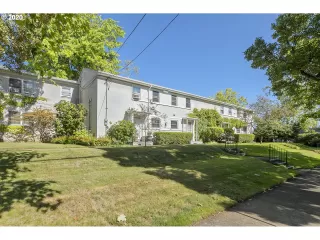 Photo #1: 20648000 Listing