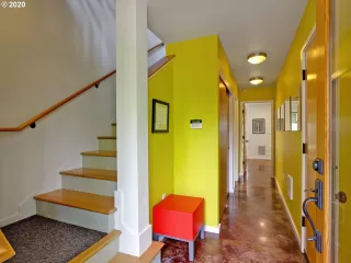 Photo #1: 20648147 Listing