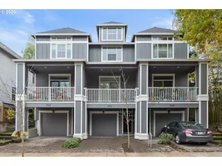 Photo #1: 20648725 Listing 