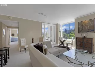 Photo #1: 20650437 Listing