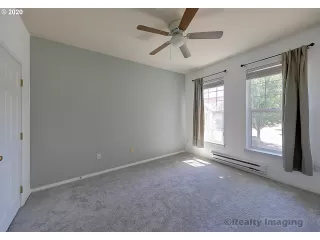 Photo #4: 20651579 Listing 