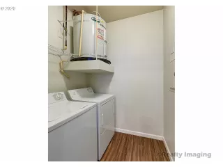 Photo #6: 20651579 Listing 