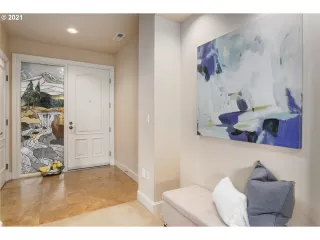 Photo #1: 20652115 Listing