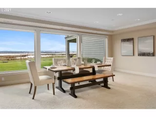 Photo #6: 20652115 Listing