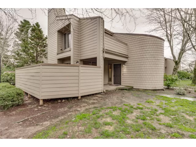 MLS: 20653716 Condo For Sale