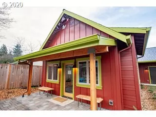Photo #5: 20655100 Listing