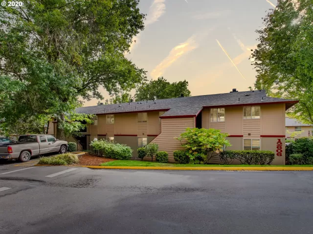 MLS: 20655121 Condo For Sale