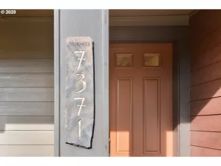 Photo #1: 20658417 Listing 