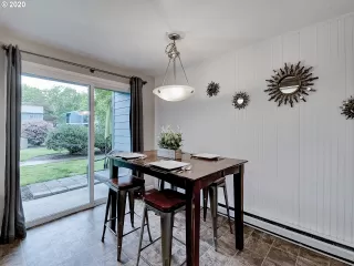 Photo #2: 20658481 Listing