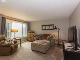 Photo #3: 20658548 Listing