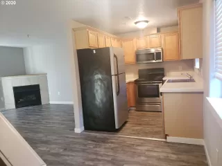 Photo #3: 20658551 Listing