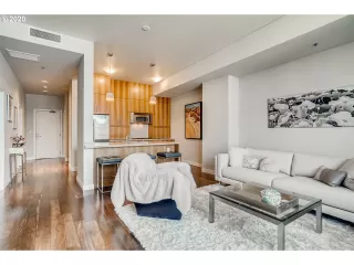 Photo #6: 20660094 Listing 