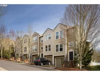 Photo #1: 20660310 Listing