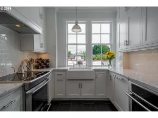 Photo #6: 20660788 Listing 