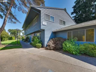 Photo #1: 20662044 Listing