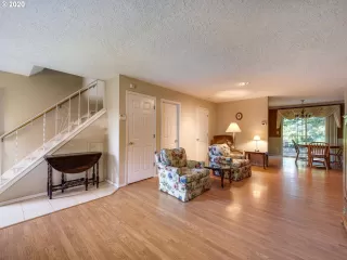 Photo #3: 20662044 Listing