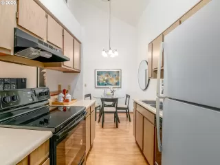 Photo #1: 20662170 Listing