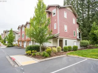 Photo #1: 20663637 Listing 