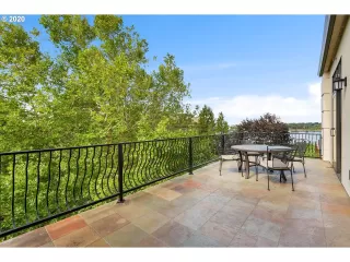 Photo #4: 20664000 Listing 