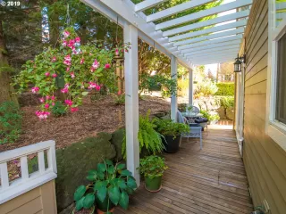 Photo #4: 20665151 Listing 