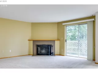 Photo #2: 20666075 Listing 