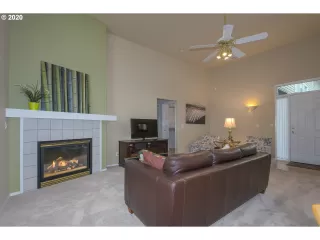 Photo #4: 20668497 Listing 