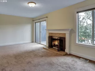 Photo #5: 20668820 Listing