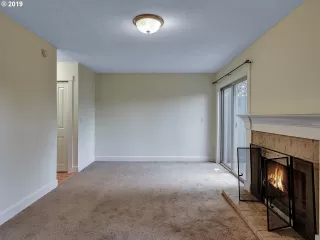 Photo #6: 20668820 Listing