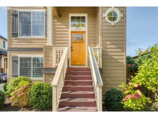 More Details about MLS # 20668939 : 1321 SE 84TH AVE