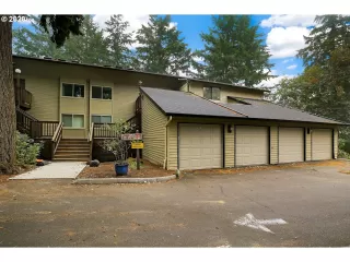 Photo #1: 20670375 Listing