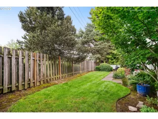 Photo #1: 20672279 Listing