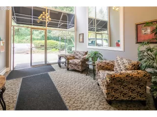 Photo #1: 20672359 Listing