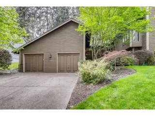 Photo #1: 20672414 Listing