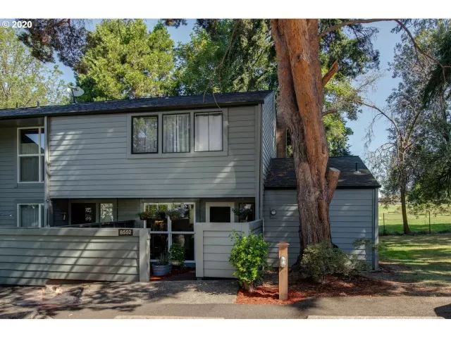 MLS: 20672704 Condo For Sale